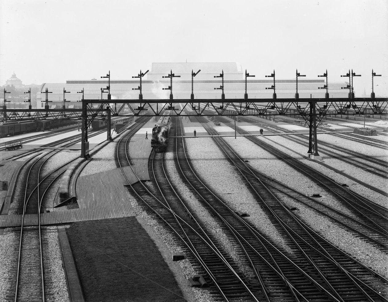 Şalt sahaları, Union Station, Washington, D.C., c.1907-10 by Detroit Publishing Co.