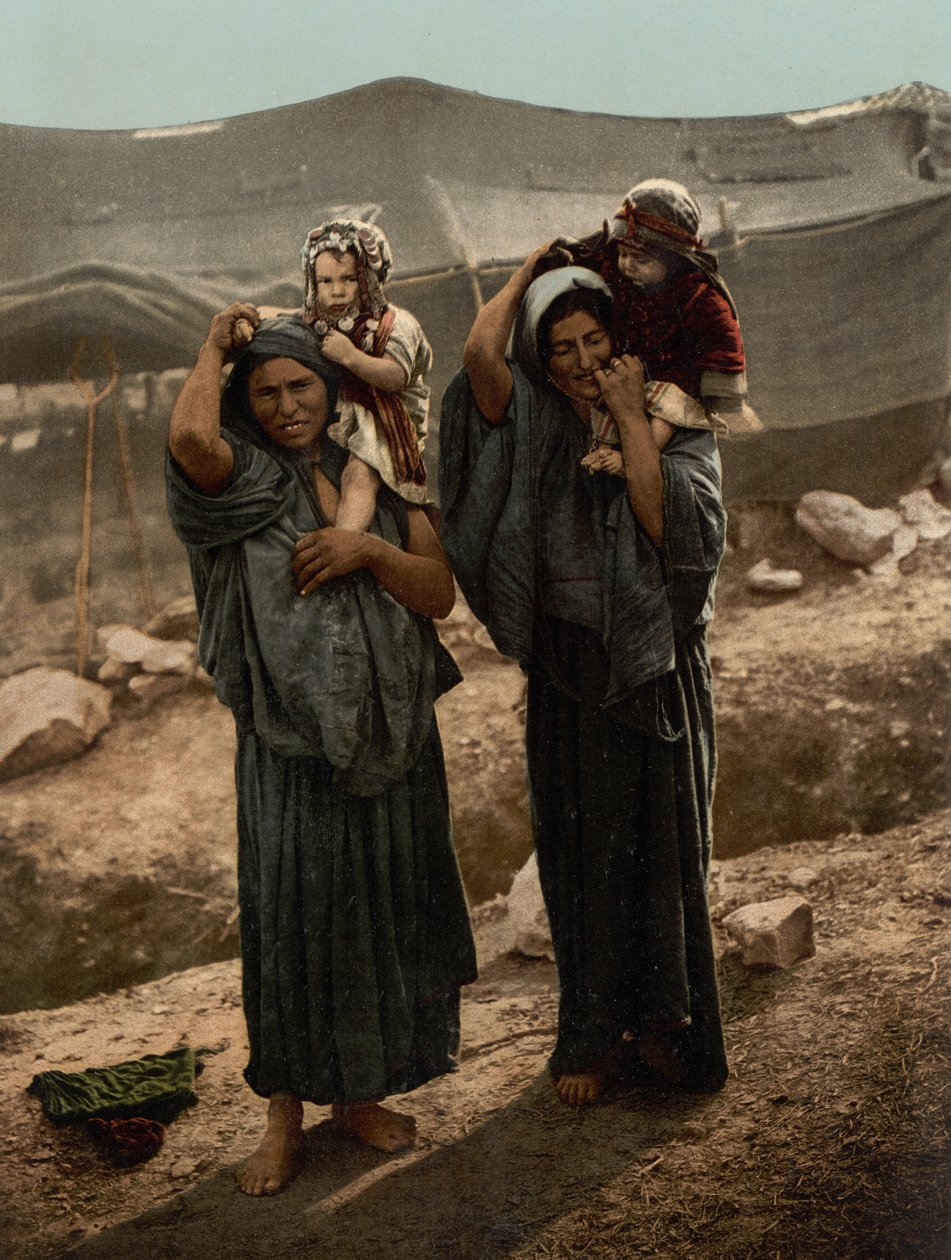 Bedeviler ve Çadır Dışındaki Çocuklar, Kutsal Topraklar by Detroit Photographic Co.