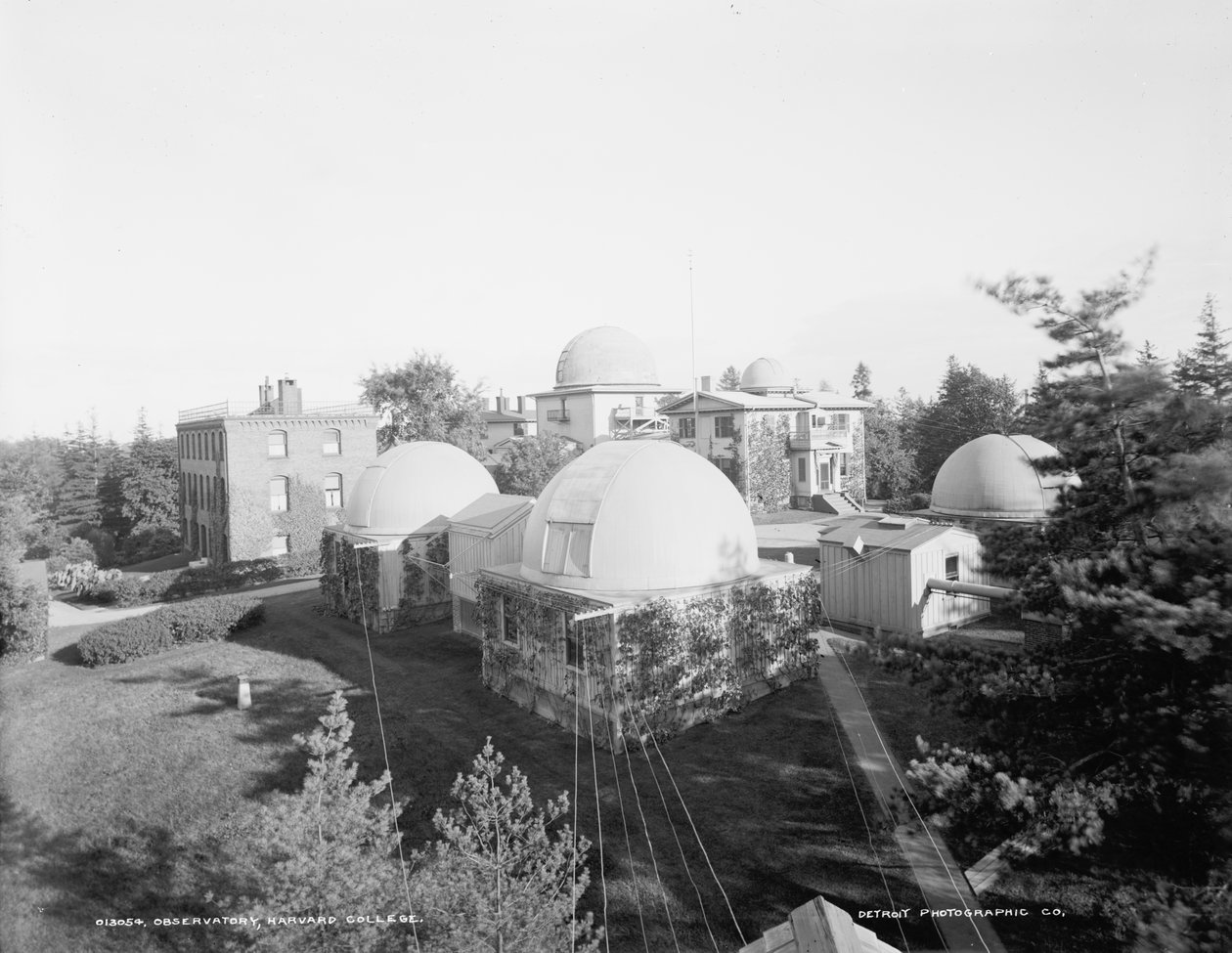 Gözlemevi, Harvard Koleji, c.1900 (s/b fotoğraf) by Detroit Publishing Co.