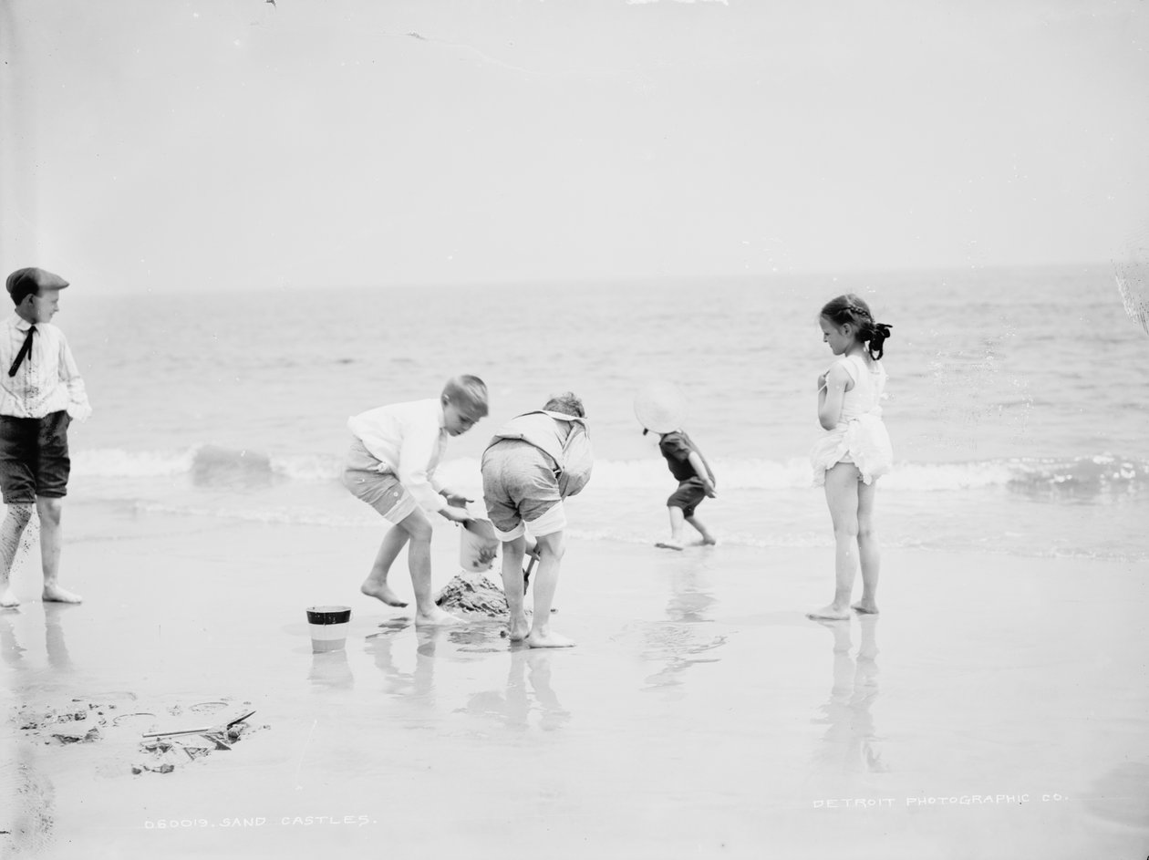 Kumdan kaleler, Coney Adası, NY by Detroit Publishing Co.