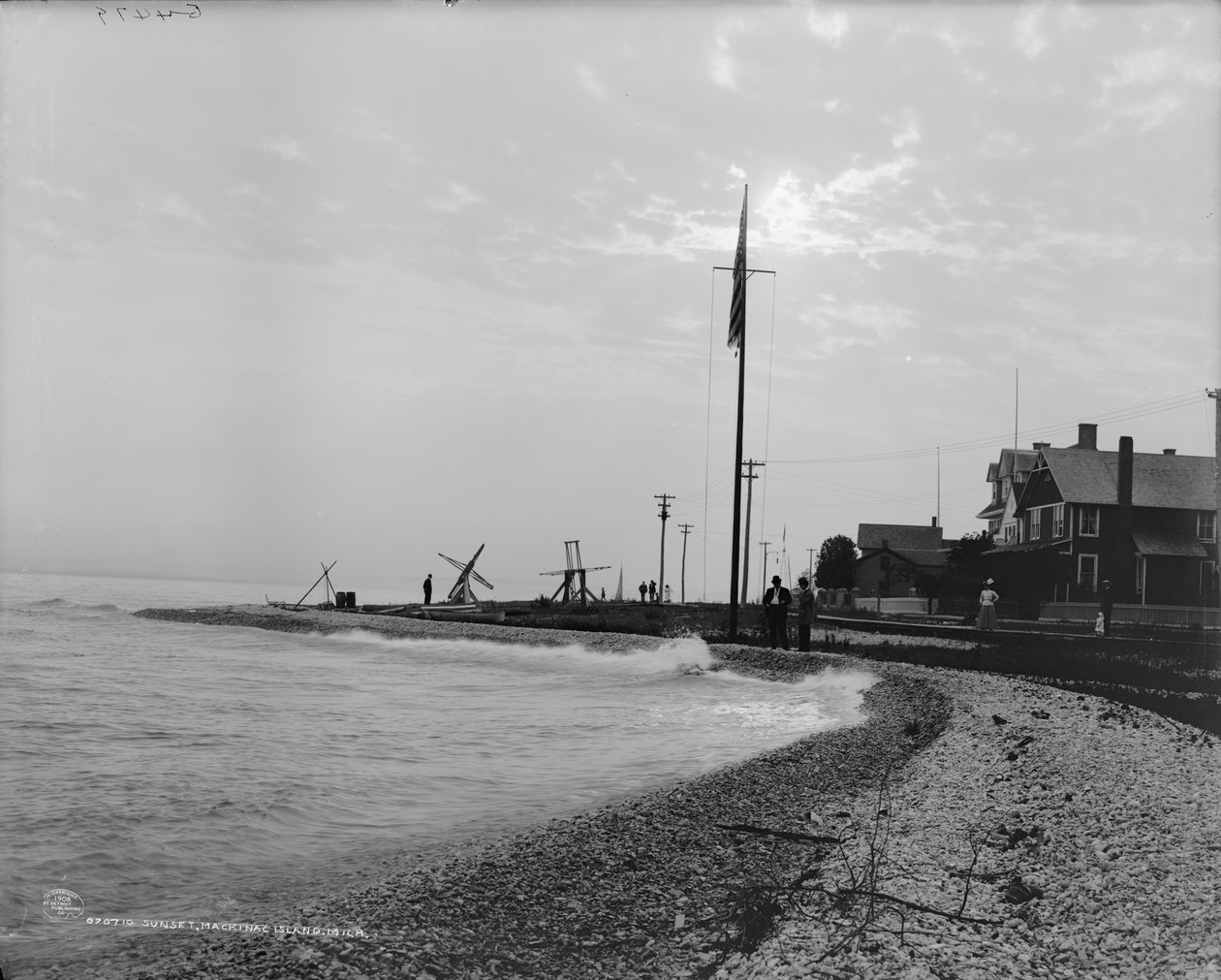 Gün Batımı, Mackinac Adası, Michigan, 1908 dolayları (s/b fotoğraf) by Detroit Publishing Co.