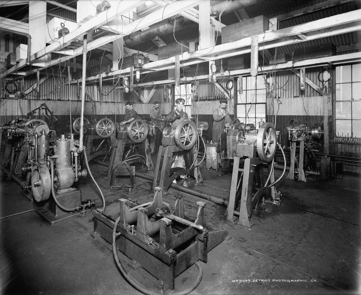 Test odası, Leland & Faulconer İmalat Şirketi, Detroit by Detroit Publishing Co.
