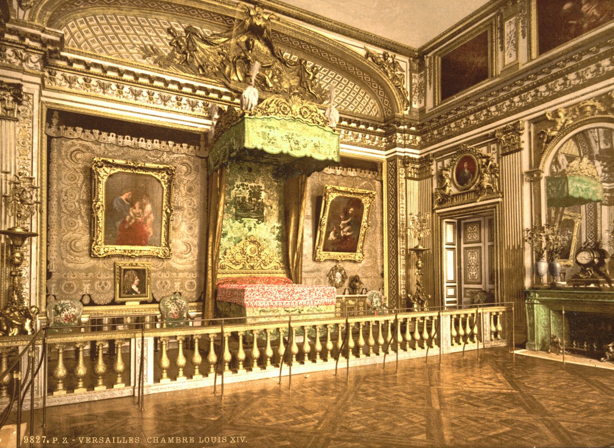 Louis XIV'in yatak odası, Versailles, c.1890-1900 (fotokrom) by Detroit Publishing Co.