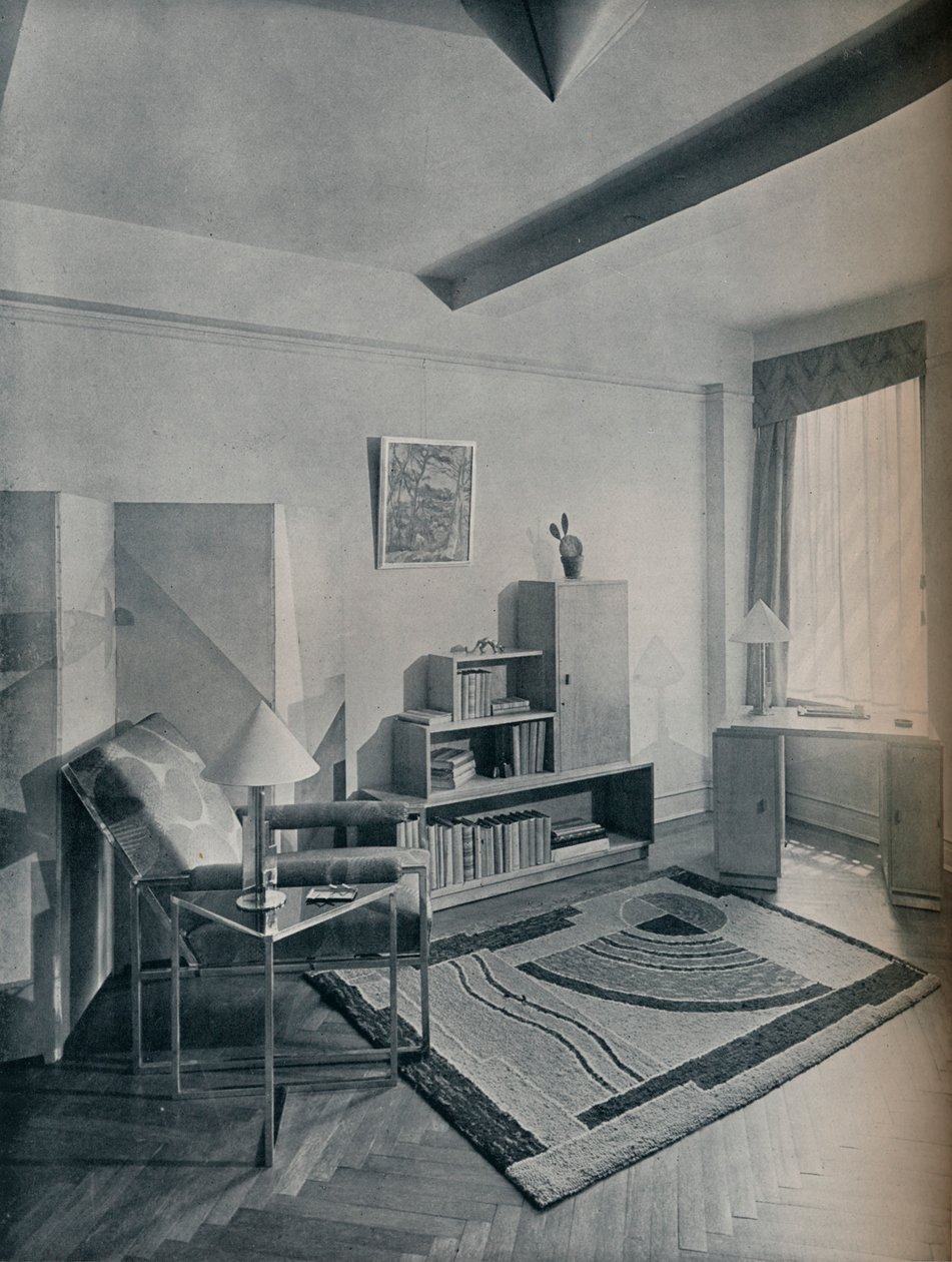 Alexander Kachinsky tarafından tasarlanan ve uygulanan mobilyalar, 1930 by Drix Duryea