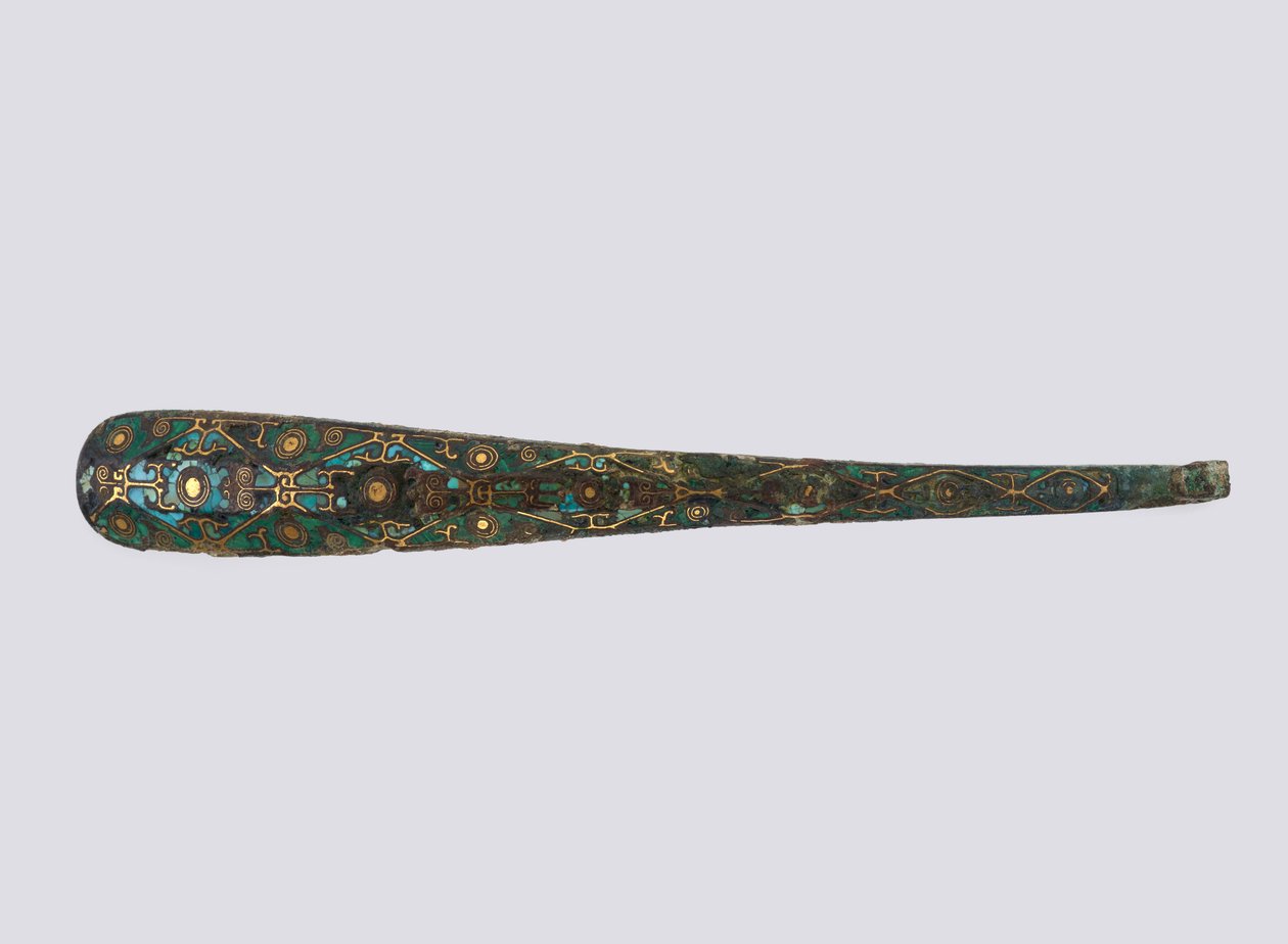 giysi kancası by Eastern Zhou Dynasty Chinese School