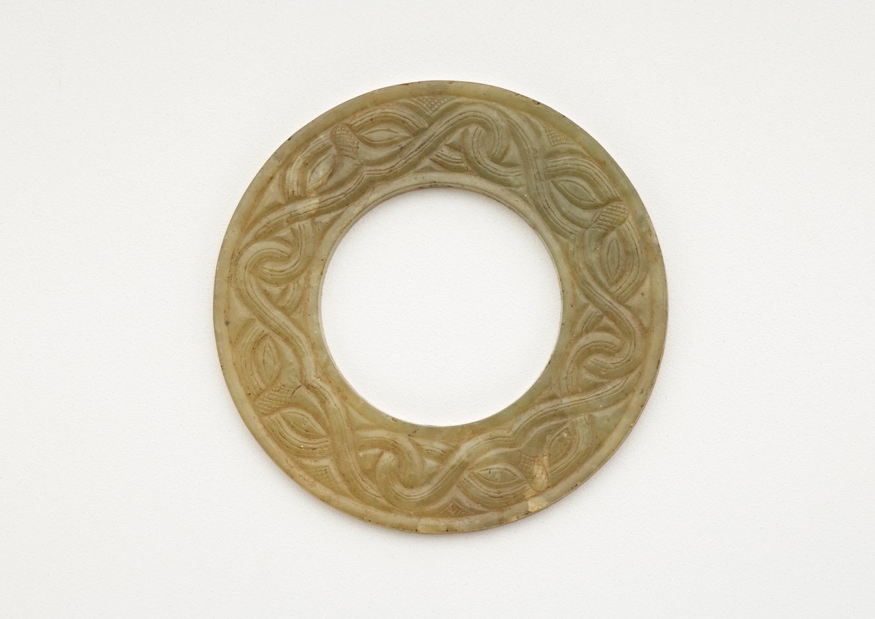 Kolye by Eastern Zhou Dynasty Chinese School