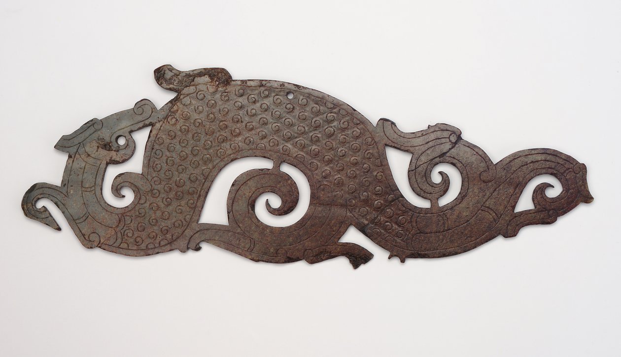 Kolye by Eastern Zhou Dynasty Chinese School