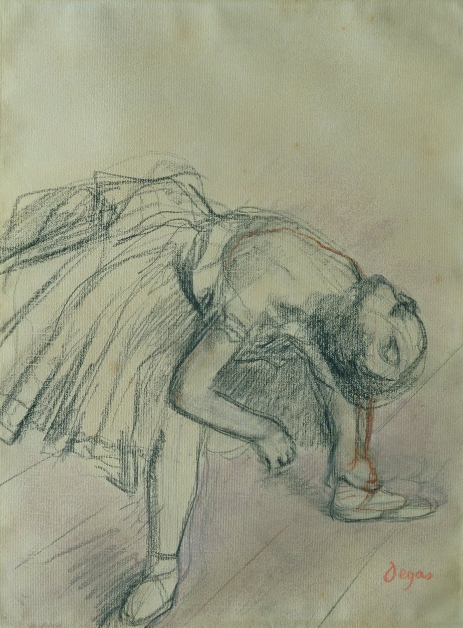 Terliklerini Tamir Eden Dansçı, 1865 dolayları (kağıt üzerinde kömür) by Edgar Degas