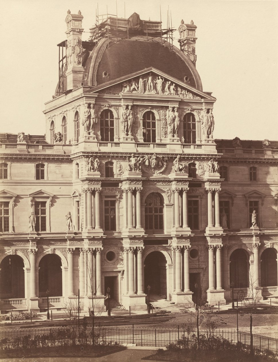 Louvre'un görünümü, 1855-1857. by Édouard Baldus