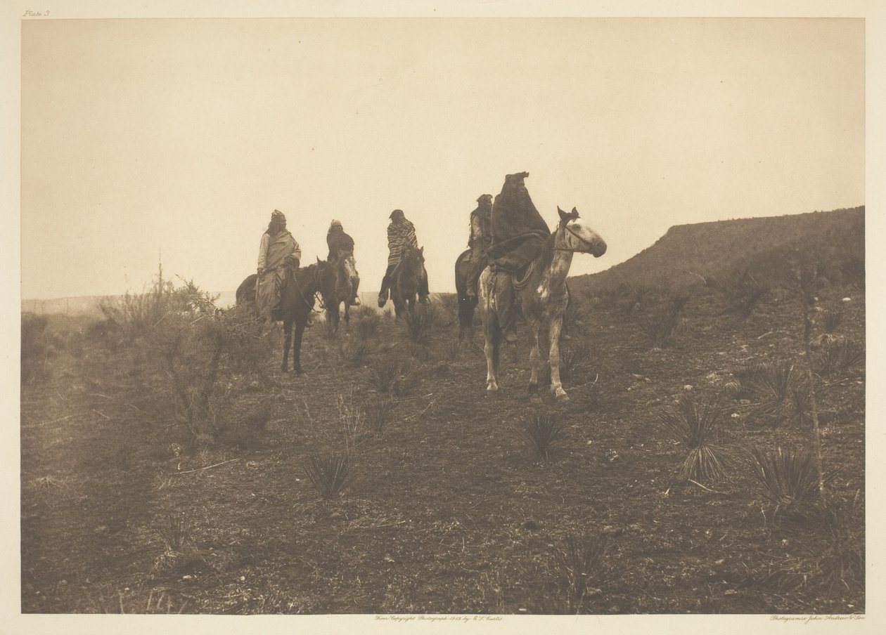 Çöl Gezicileri - Apaçi by Edward S. Curtis