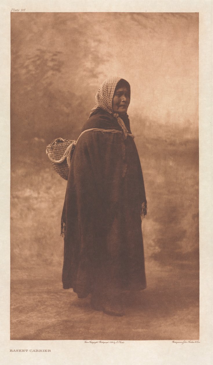 Portföy IX, Plaka 311: Sepet Taşıyıcı by Edward S. Curtis