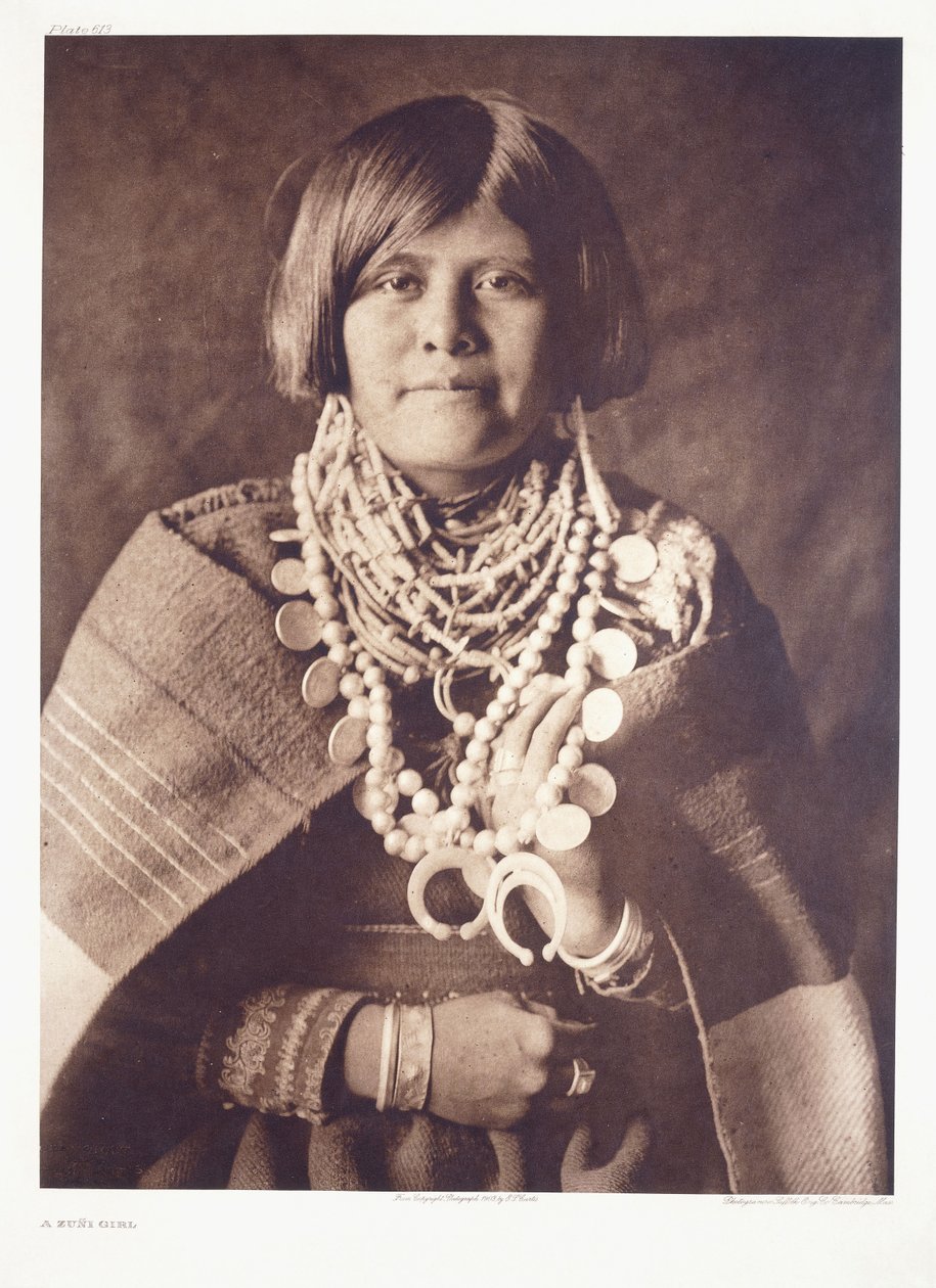 Bir Zuni Kızı by Edward Sheriff Curtis