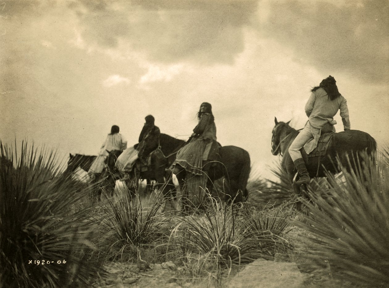  by Edward Sheriff Curtis