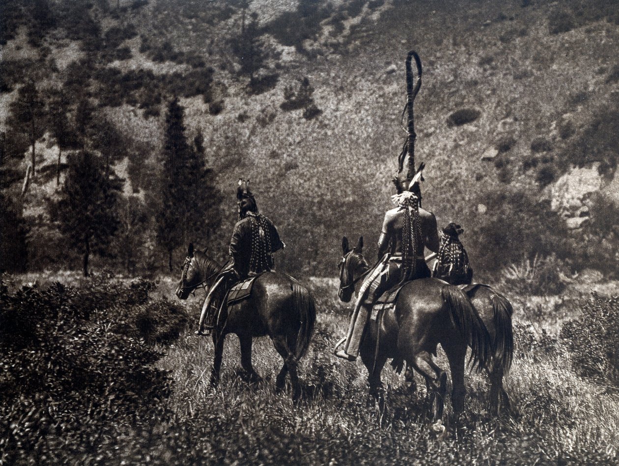 Amerika Birleşik Devletleri, siyah kanyondaki Apsaroke kabilesinden Amerika Kızılderilileri by Edward Sheriff Curtis