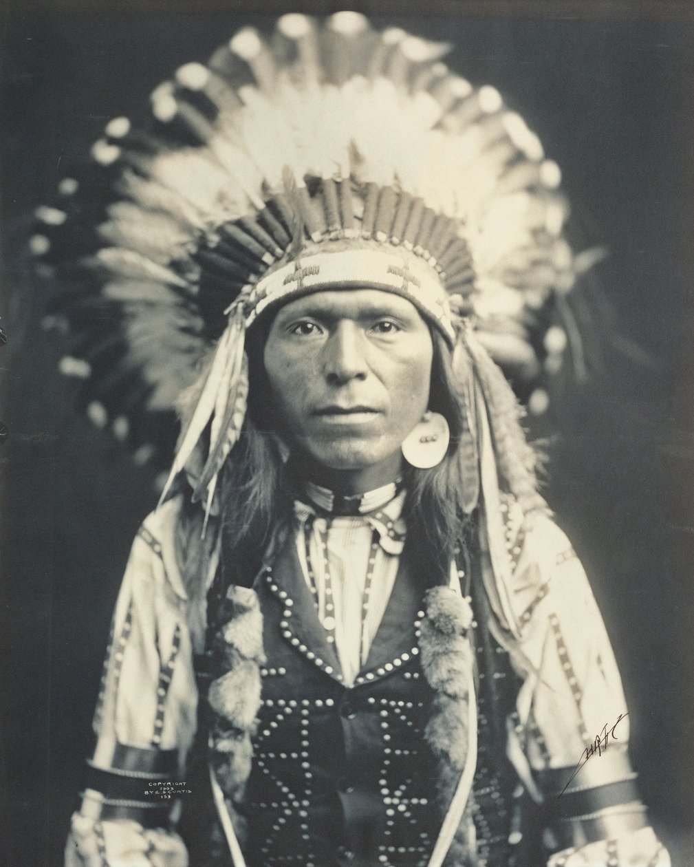 Red Thunder, Nez Perce (Şef Joseph'in yeğeni) by Edward Sheriff Curtis