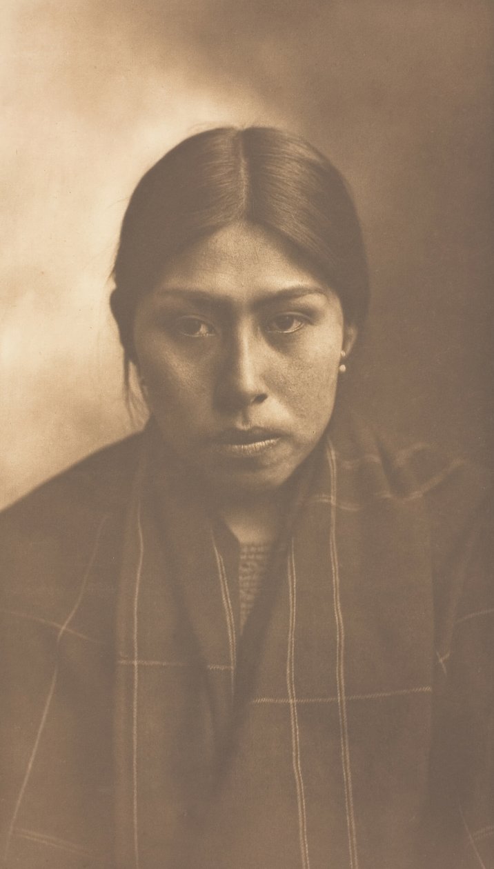 Suquamish Kadın, 1899. by Edward Sheriff Curtis