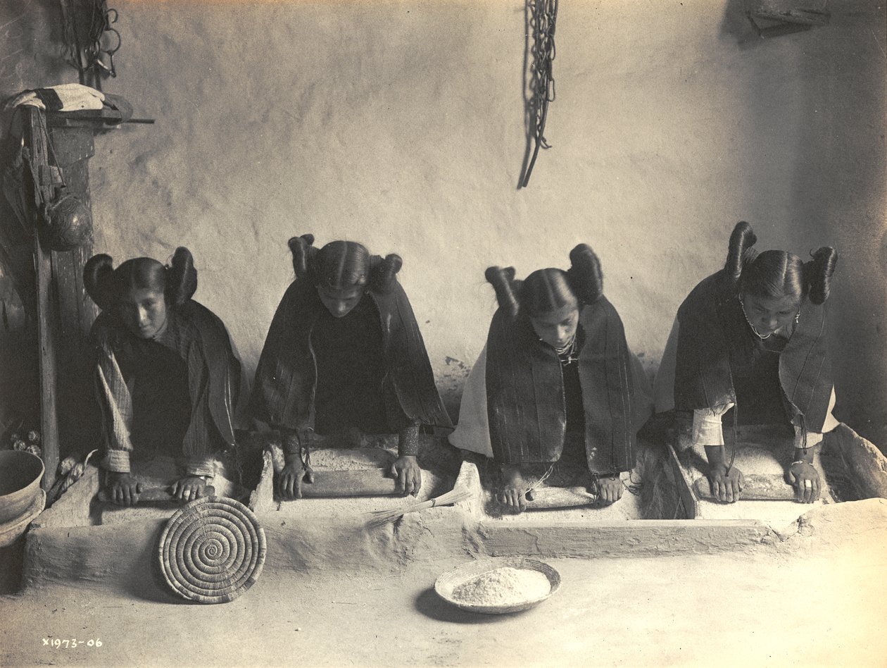 Yemek Teknesi - Hopi, Edward S. Curtis by Edward Sheriff Curtis