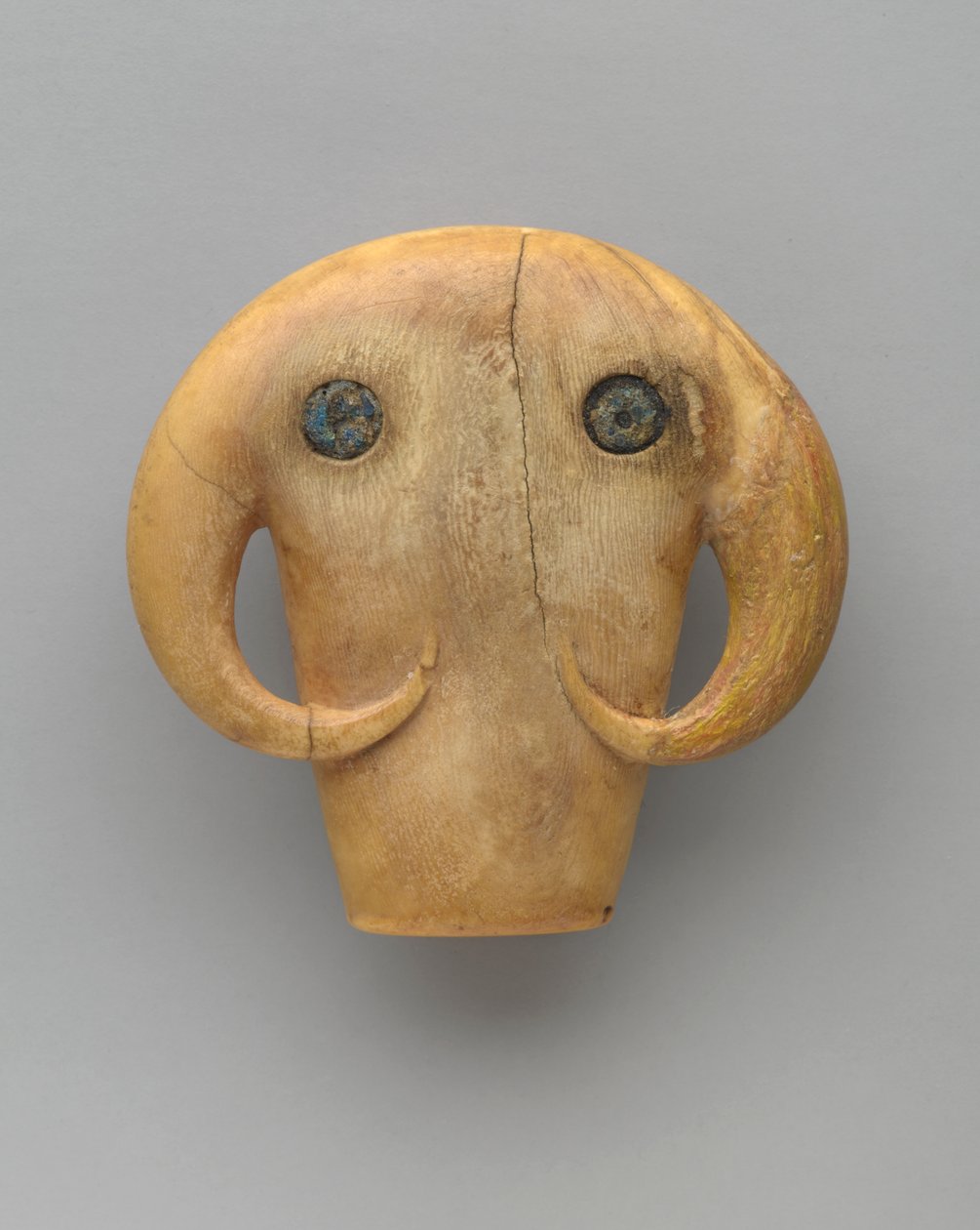 Boğa Başı Şeklinde Muska, MÖ 3500-3100 dolayları by Egyptian