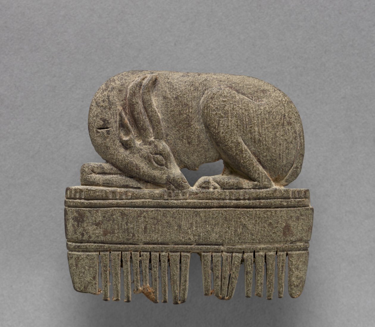 Ceylan ile tarak, c.1391-1353 M.Ö. by Egyptian 18th Dynasty