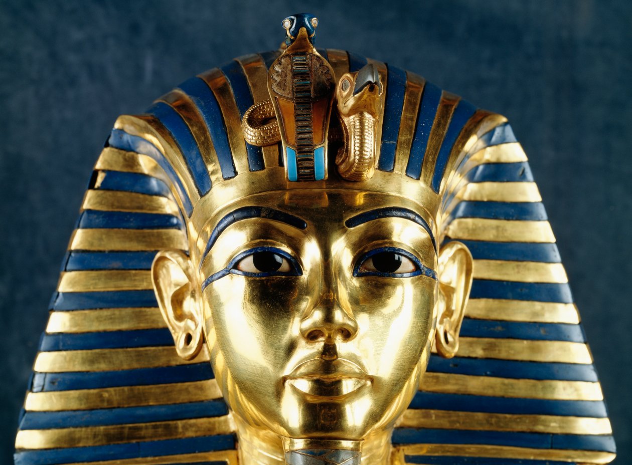 by Egyptian 18th Dynasty
