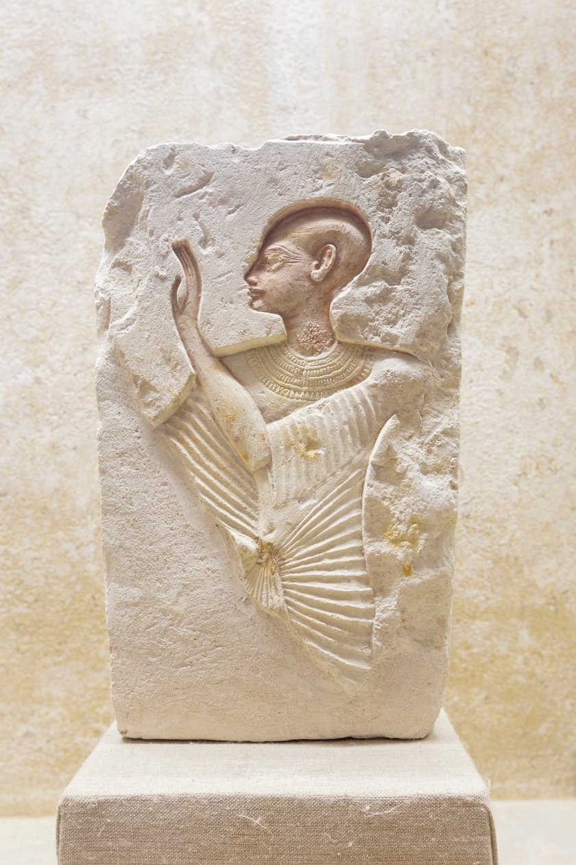 Bir rahibin rölyefi, yeni krallık by Egyptian 18th Dynasty