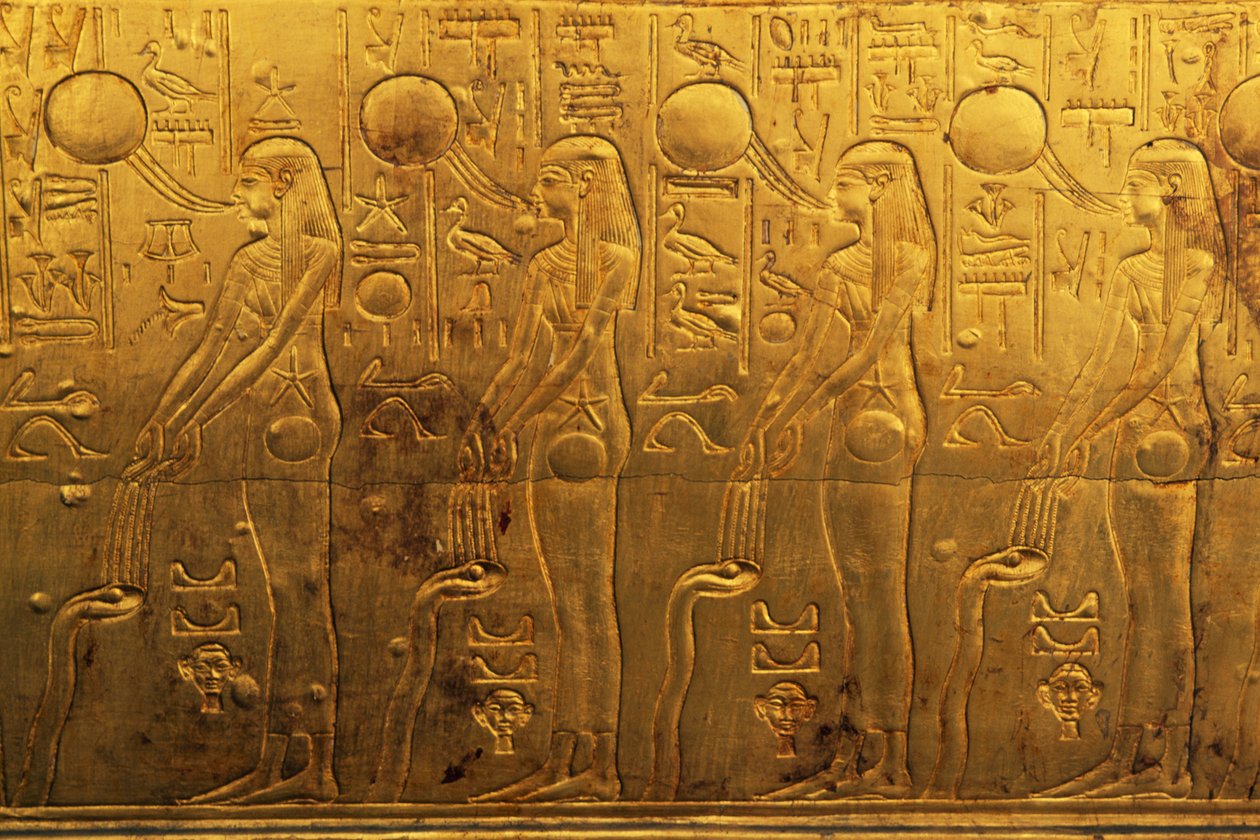  by Egyptian 18th Dynasty