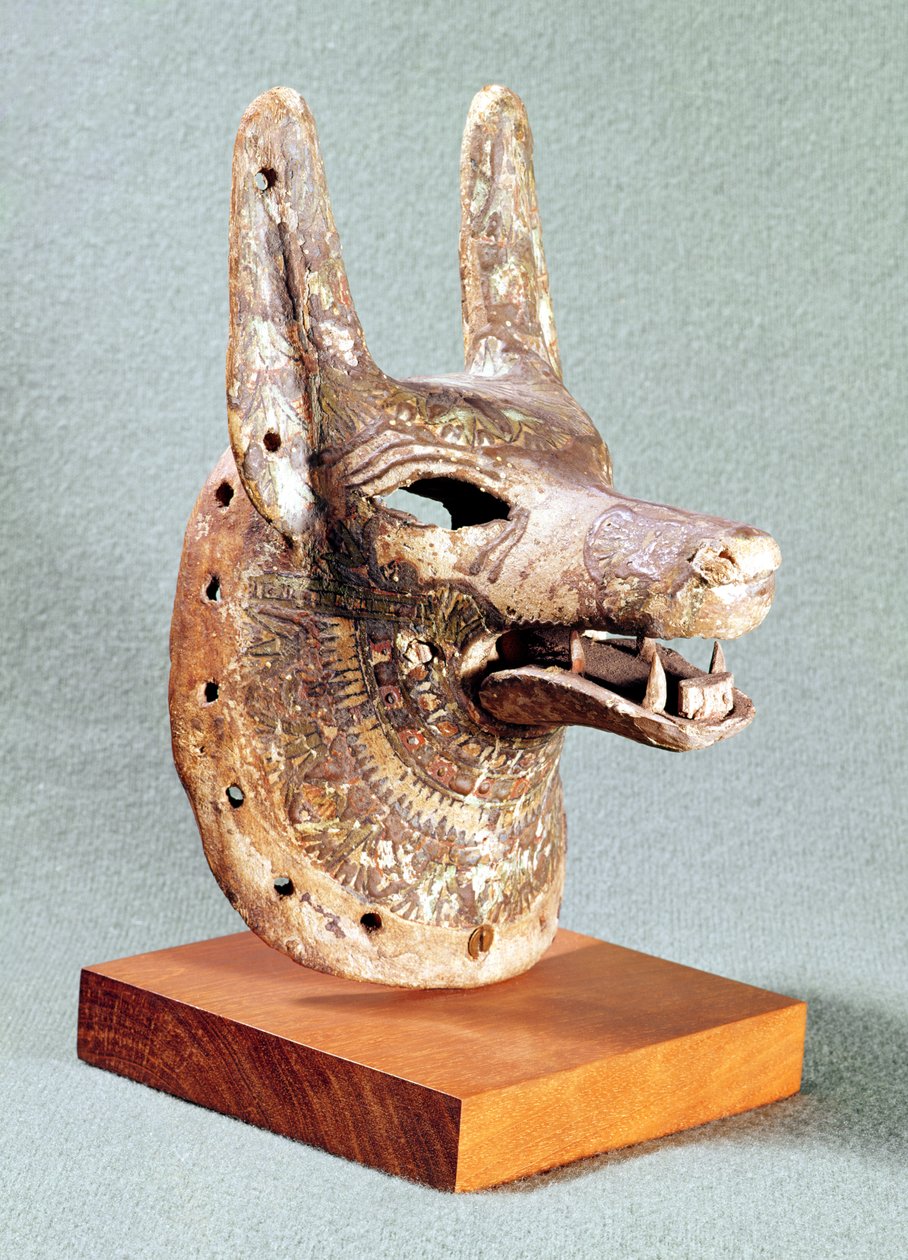 Kehanet maskesi olarak kullanılan menteşeli çeneli Anubis Başı, New Kingdom (boyalı ahşap) (ayrıca bkz. 55441) by Egyptian 19th Dynasty
