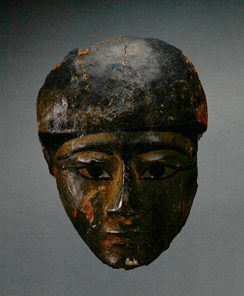 Bir tabuttan maske, Yeni Krallık (jessolu ve boyalı ahşap) by Egyptian 19th Dynasty