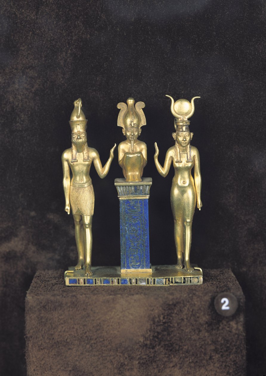 Osiris, Horus, Isis: II. Osorkon Üçlüsü, II. Osorkon saltanatı, MÖ 874-850 dolayları (altın, lapis lazuli ve cam) by Egyptian 22nd Dynasty