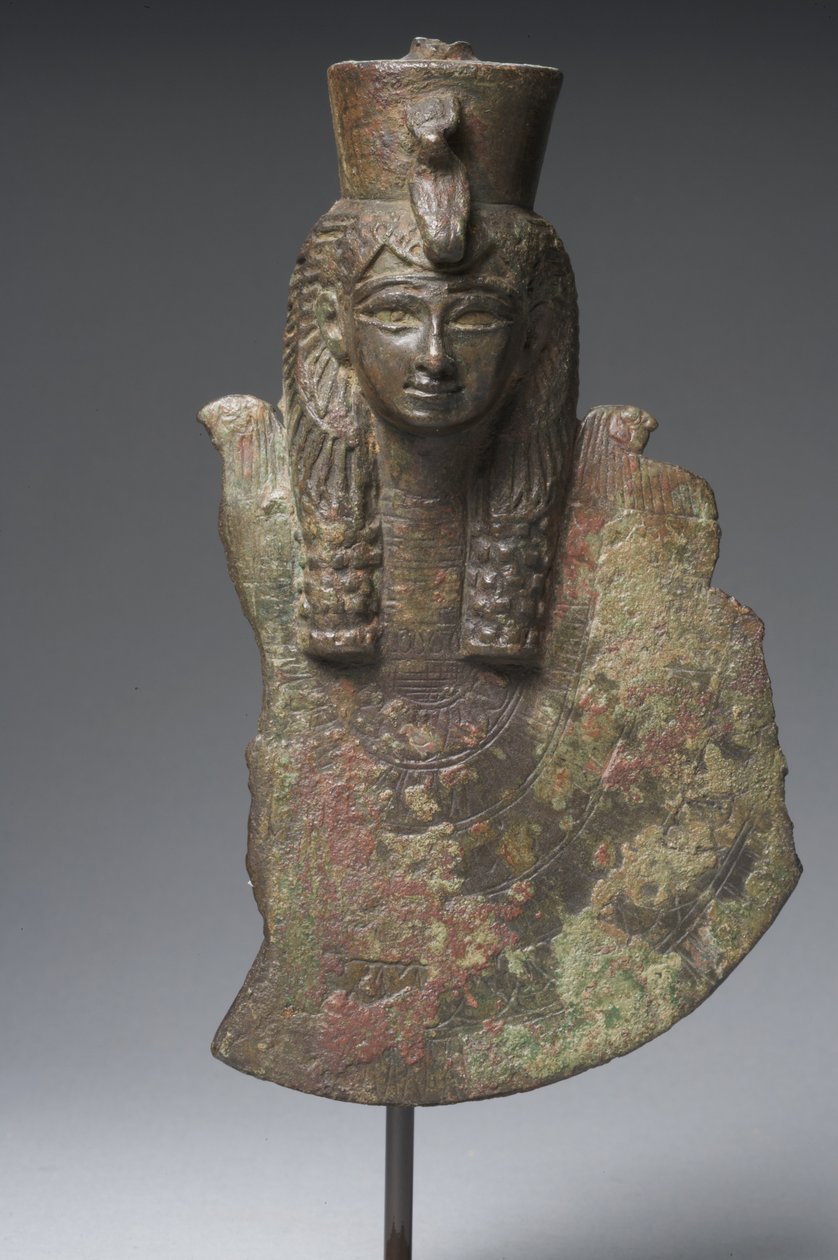 İsis Kalkanı, Geç Hanedan Dönemi (bronz) by Egyptian 26th Dynasty