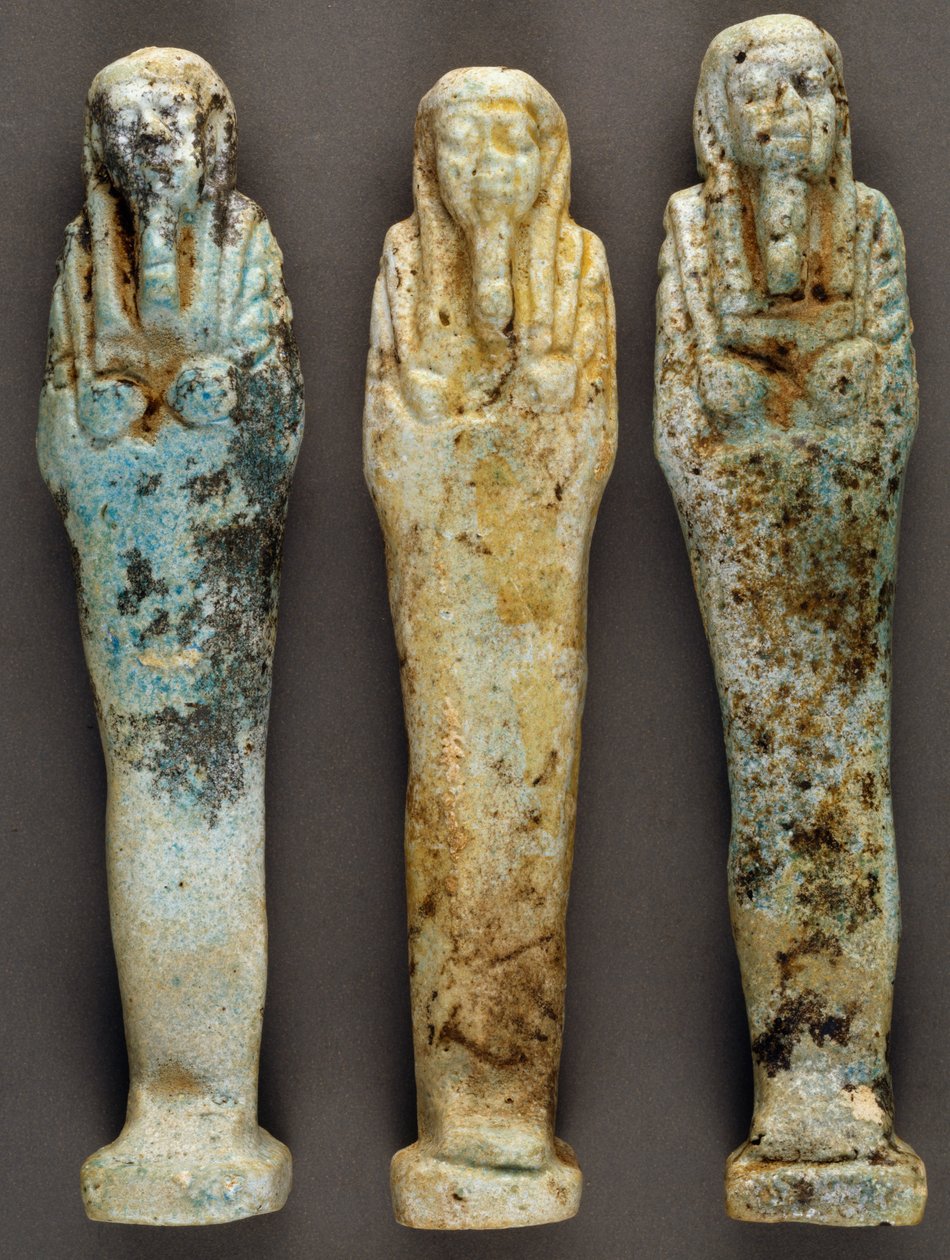 Ushabti (küçük heykeller), Ba Disit Mezarı, Vali Mezarı, Şeyh Souby, Bahariya Vahası, Giza, Mısır. Mısır Uygarlığı, 26. Hanedan (MÖ 663-525). by Egyptian 26th Dynasty