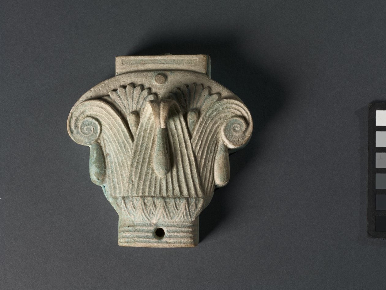 Bileşik Başlık Şeklinde Kutu (Pyxis), MÖ 305-30 (soluk robin