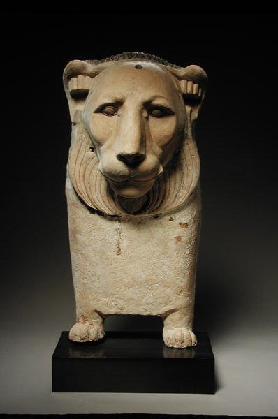 Aslan kanepe ucu (sıva) by Egyptian Ptolemaic Period