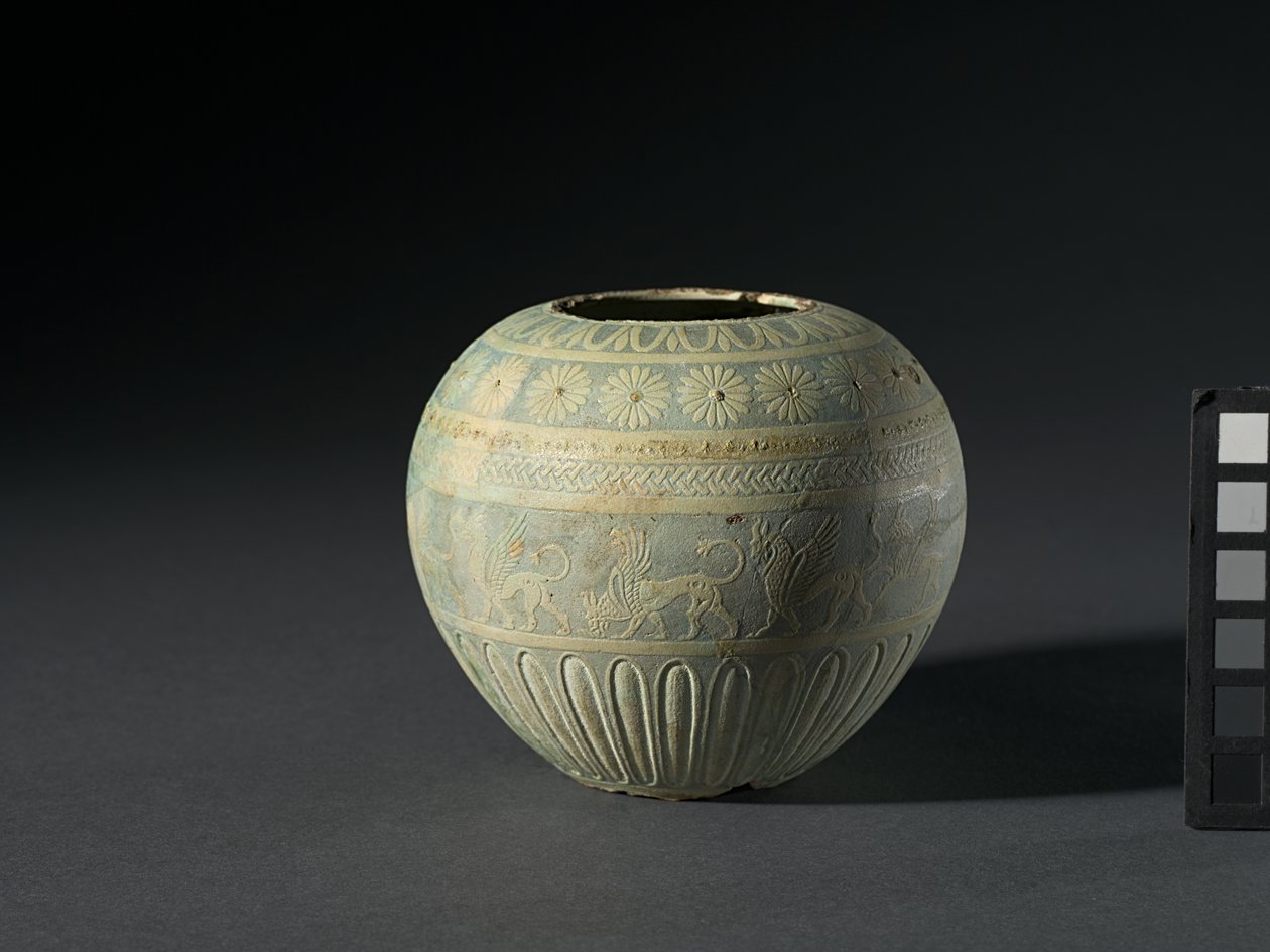 Rahina Kaplı Gemi, MÖ 200-100 by Egyptian Ptolemaic Period