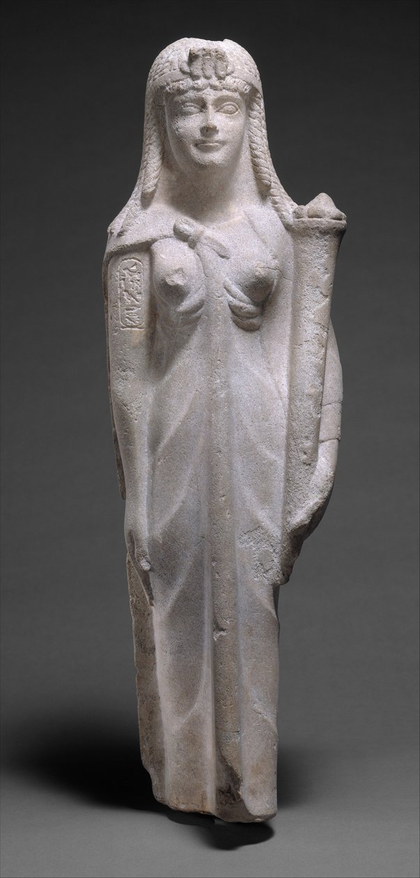 Bir Ptolemaik Kraliçe Heykeli, belki de Kleopatra VII, MÖ 200-30 (dolomitik kireçtaşı) by Egyptian Ptolemaic Period