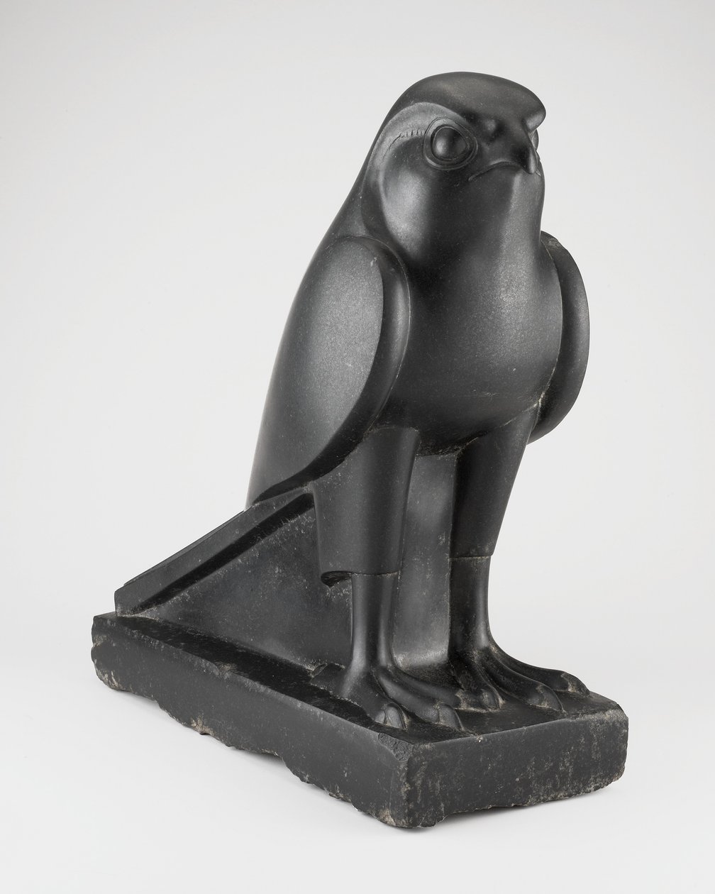 Bir Şahin Olarak Tanrı Horus Heykeli, Batlamyus Dönemi by Egyptian Ptolemaic Period