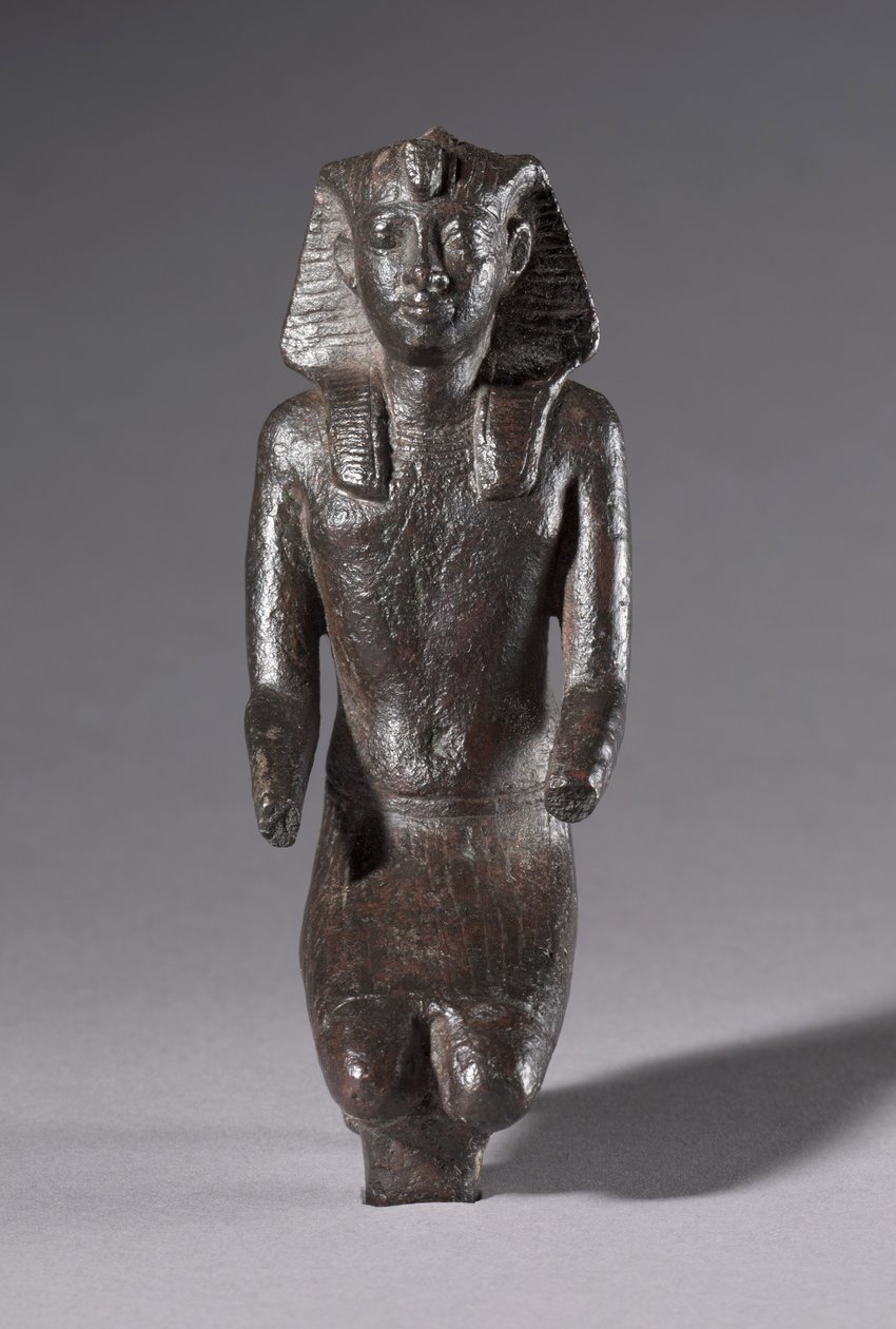 Diz çökmüş Kral Heykeli, Greko-Romen Dönemi, MÖ 304-30 by Egyptian Ptolemaic Period