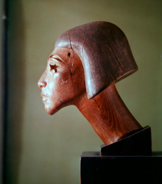 El-Amarna stili kafa (ahşap) by Egyptian School
