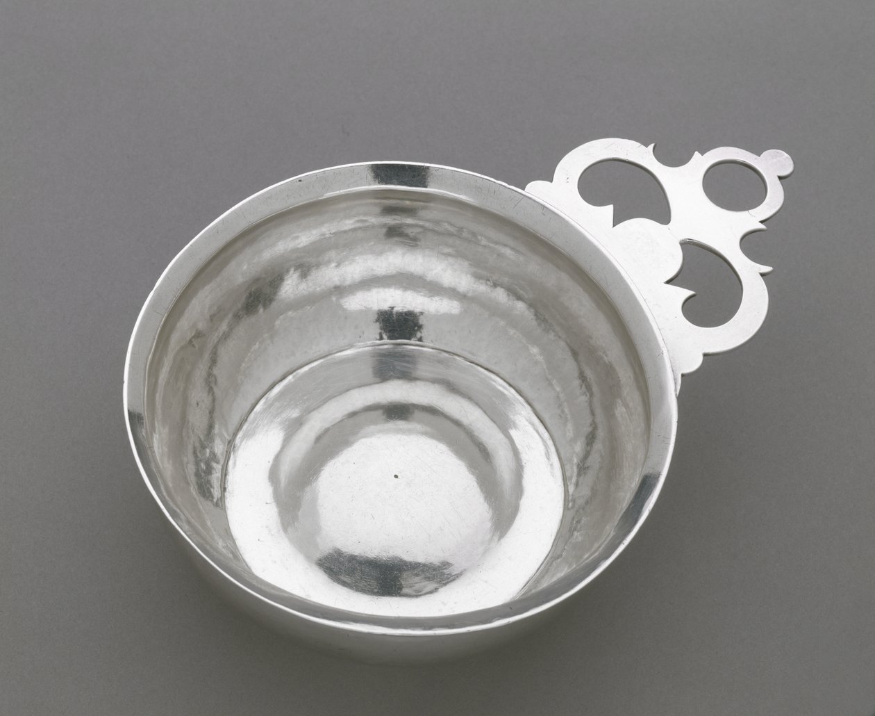 Porringer, c. 1747-1810 (gümüş) by Elias Pelletreau