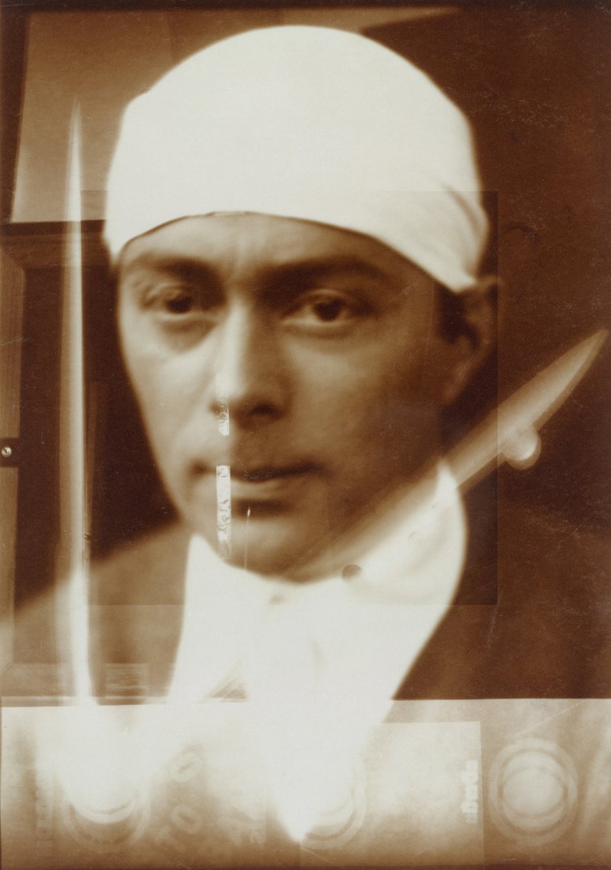 Otoportre, 1924-1925. by Eliezer Markowich Lissitzky