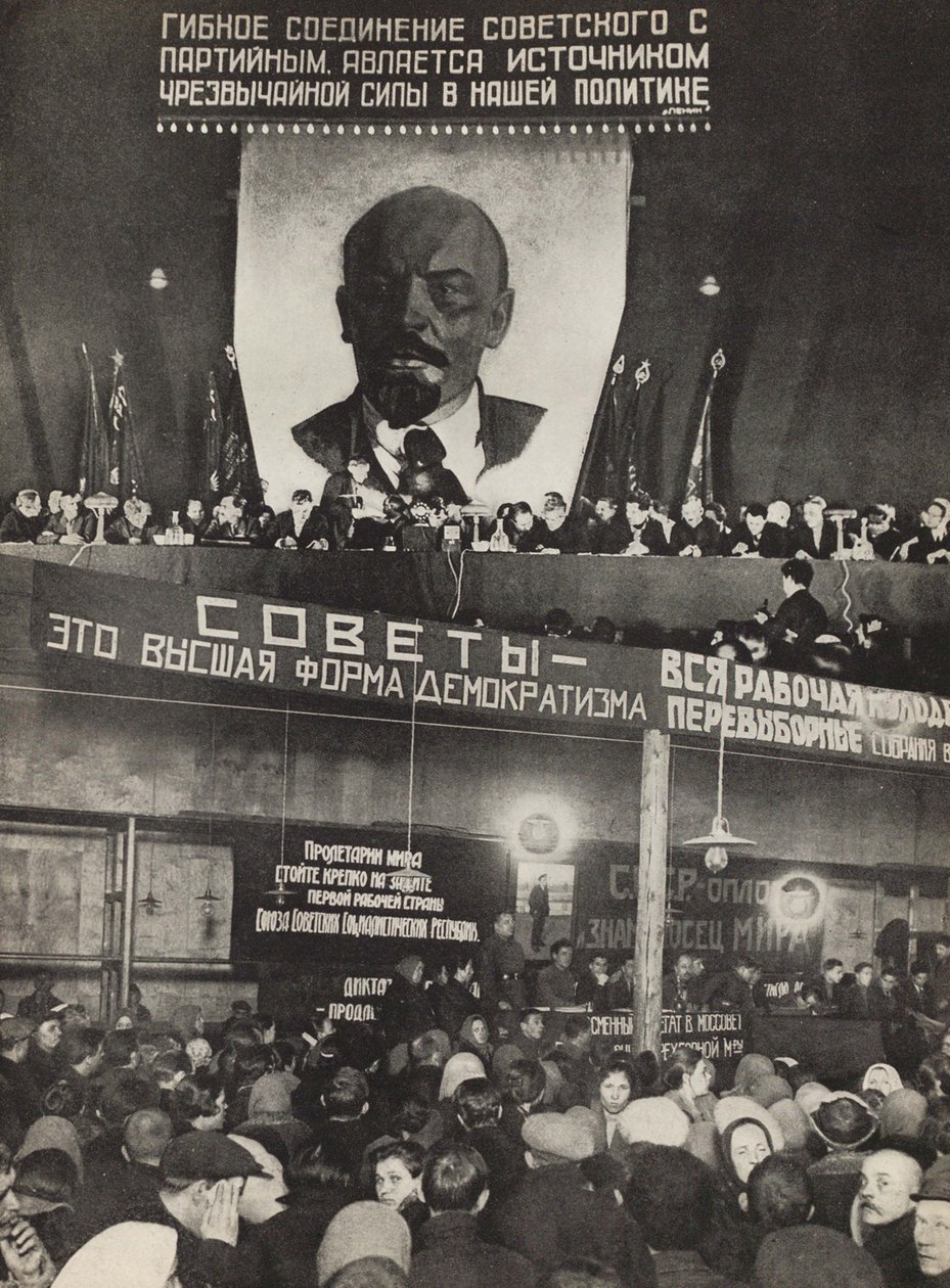 Sovyetler - demokrasinin en yüksek biçimi. SSCB Sosyalizmi İnşa Eder, 1933