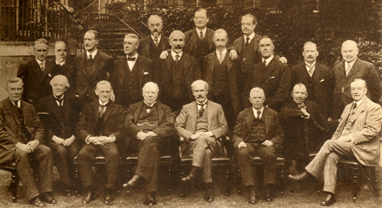 Britanya'nın Birinci İşçi Hükümeti, 1924, 1933. by Elliott and Fry