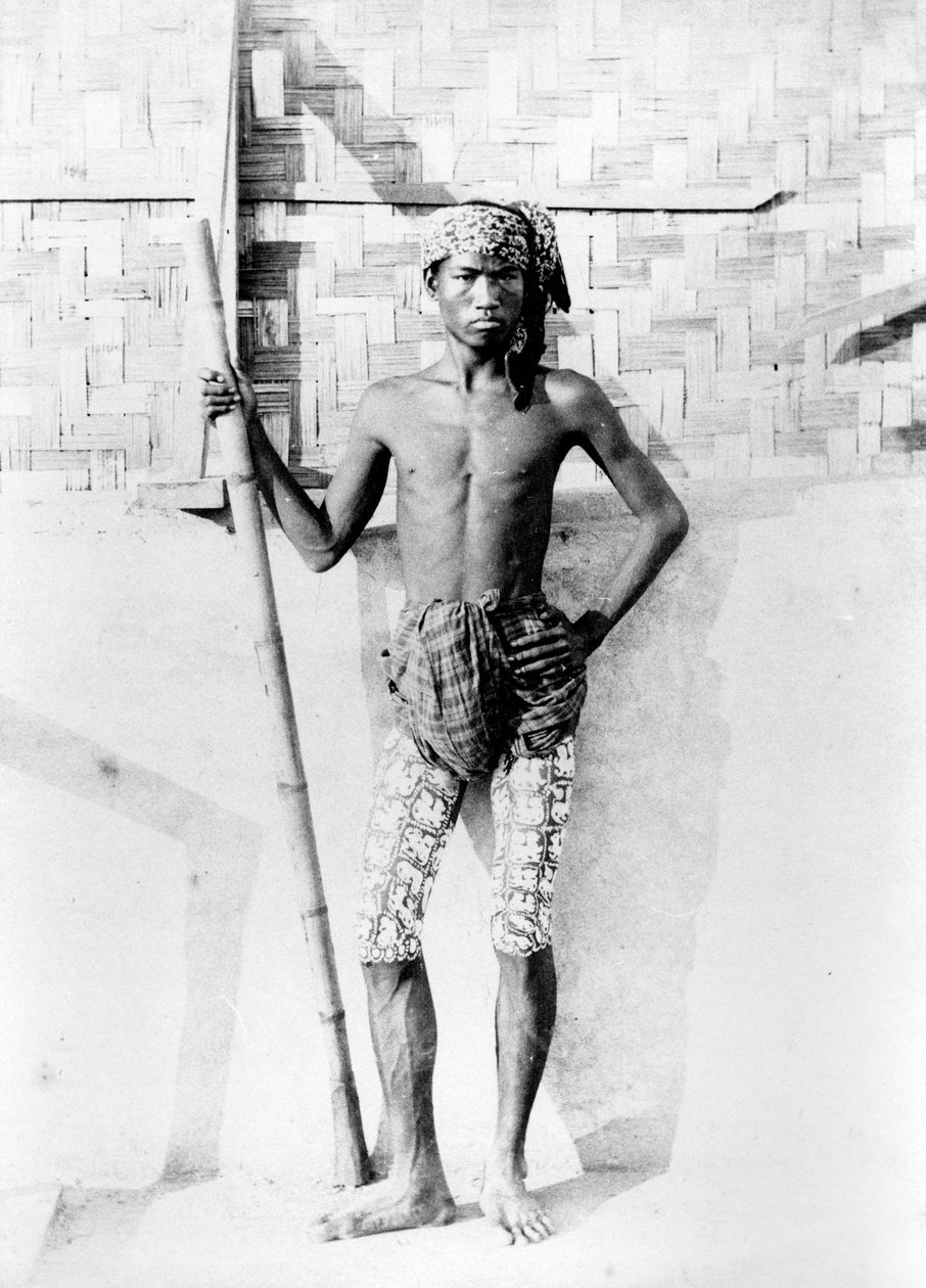 Birmanya Gençliği, c.1870-90 by English Photographer
