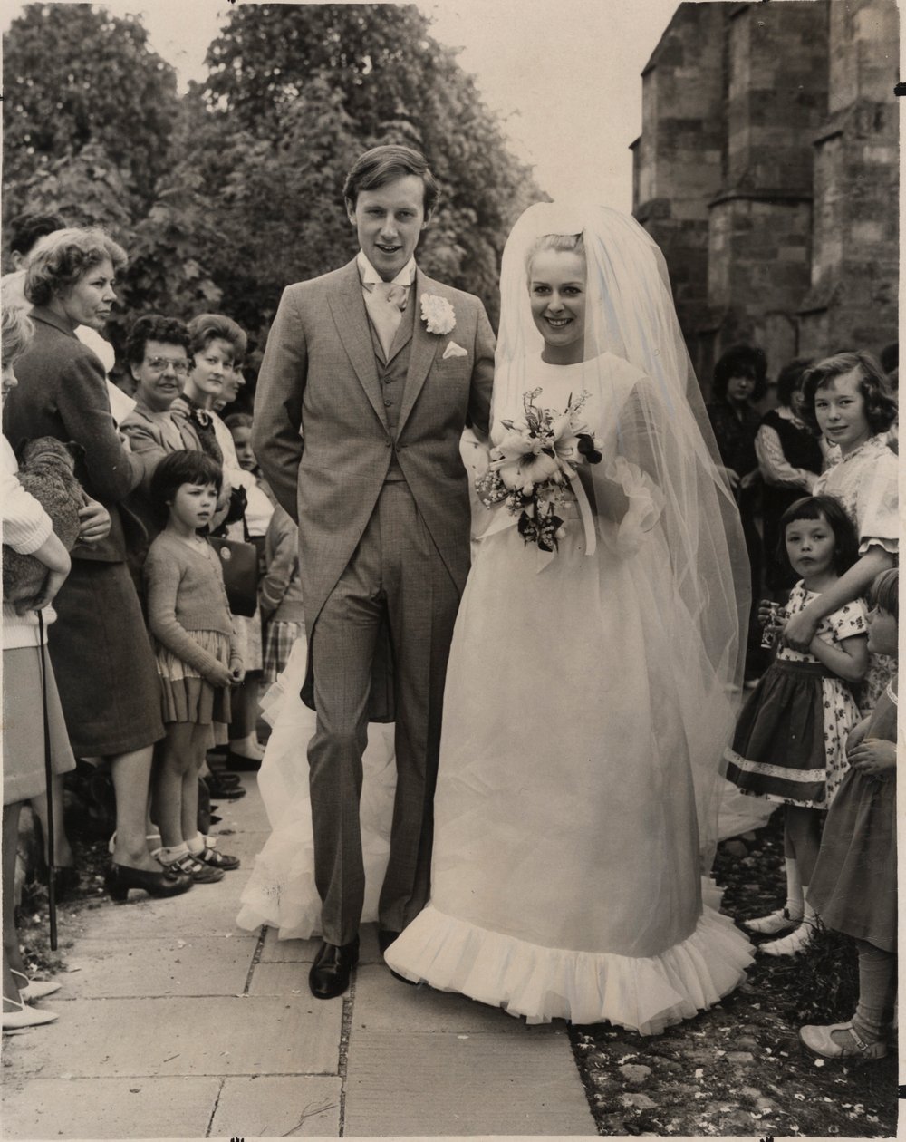 Candida Betjeman, Rupert Lycett Green ile düğünü için Belleville Couture