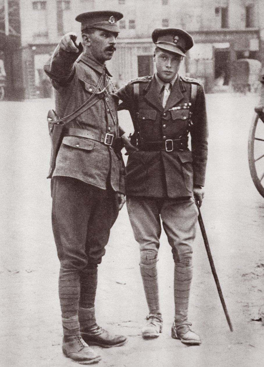 Galler Prensi Edward, hemen kaydoldu ve Cephede hizmet etmesine izin verilmesi için yalvardı, 1916 by English Photographer