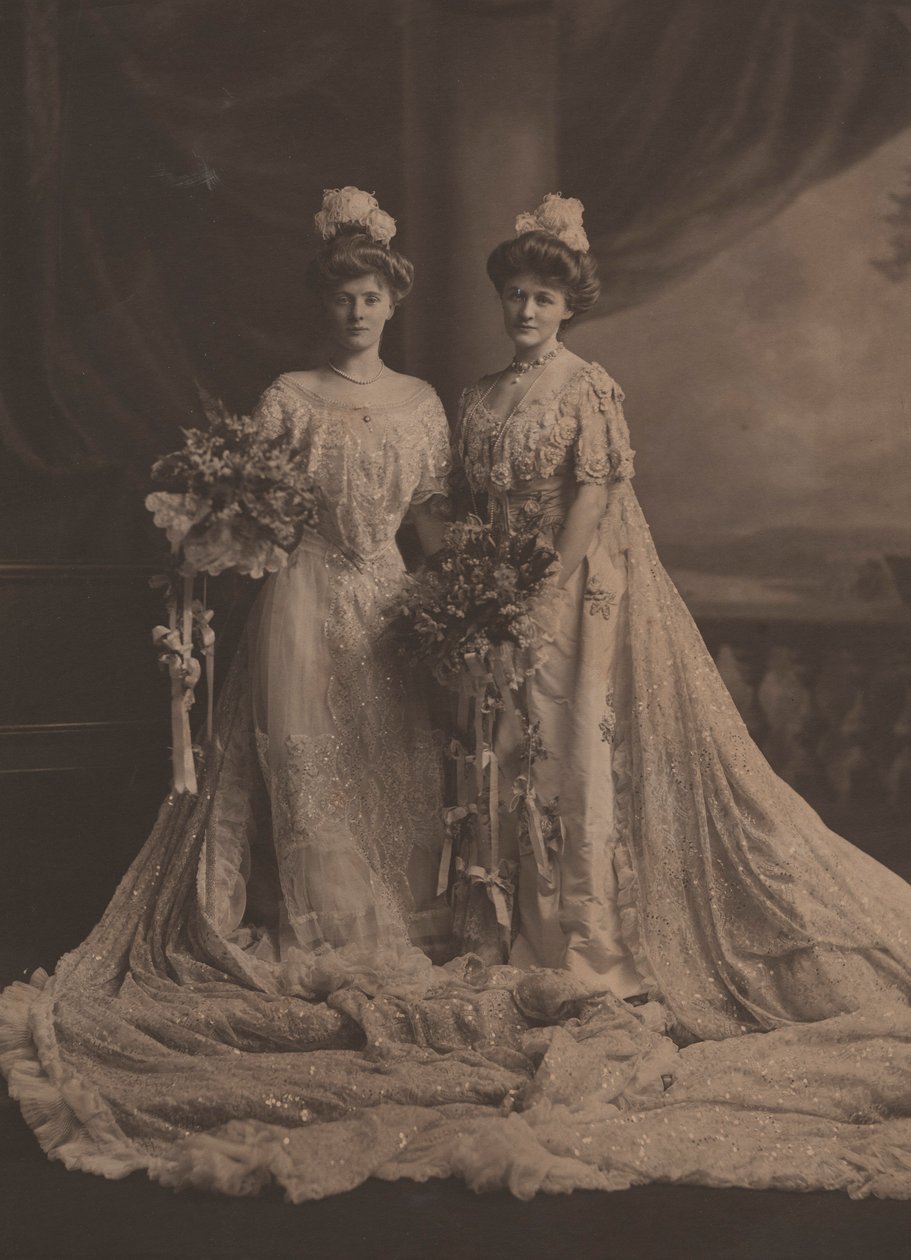 Bayan Arthur Lee ve Bayan Faith Moore, Amerikalı kız kardeşler, Edward VII