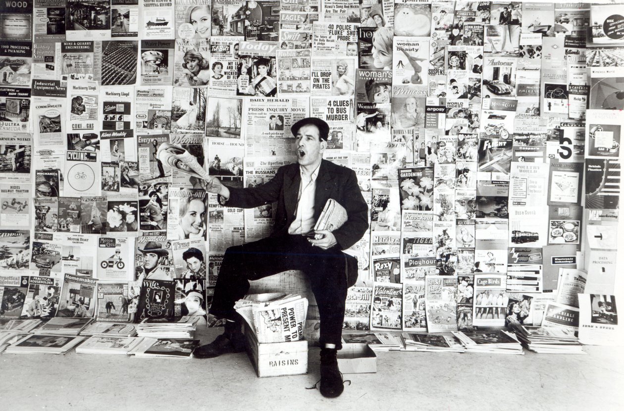 Gazete satıcısı, c.1960 by English Photographer