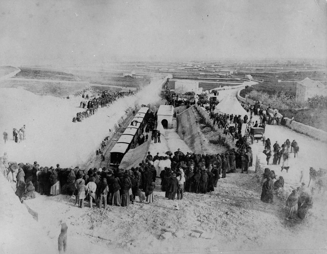 Demiryolu Terminalinin Açılış Töreni, Citta Vecchia, Malta, 1883 by English Photographer
