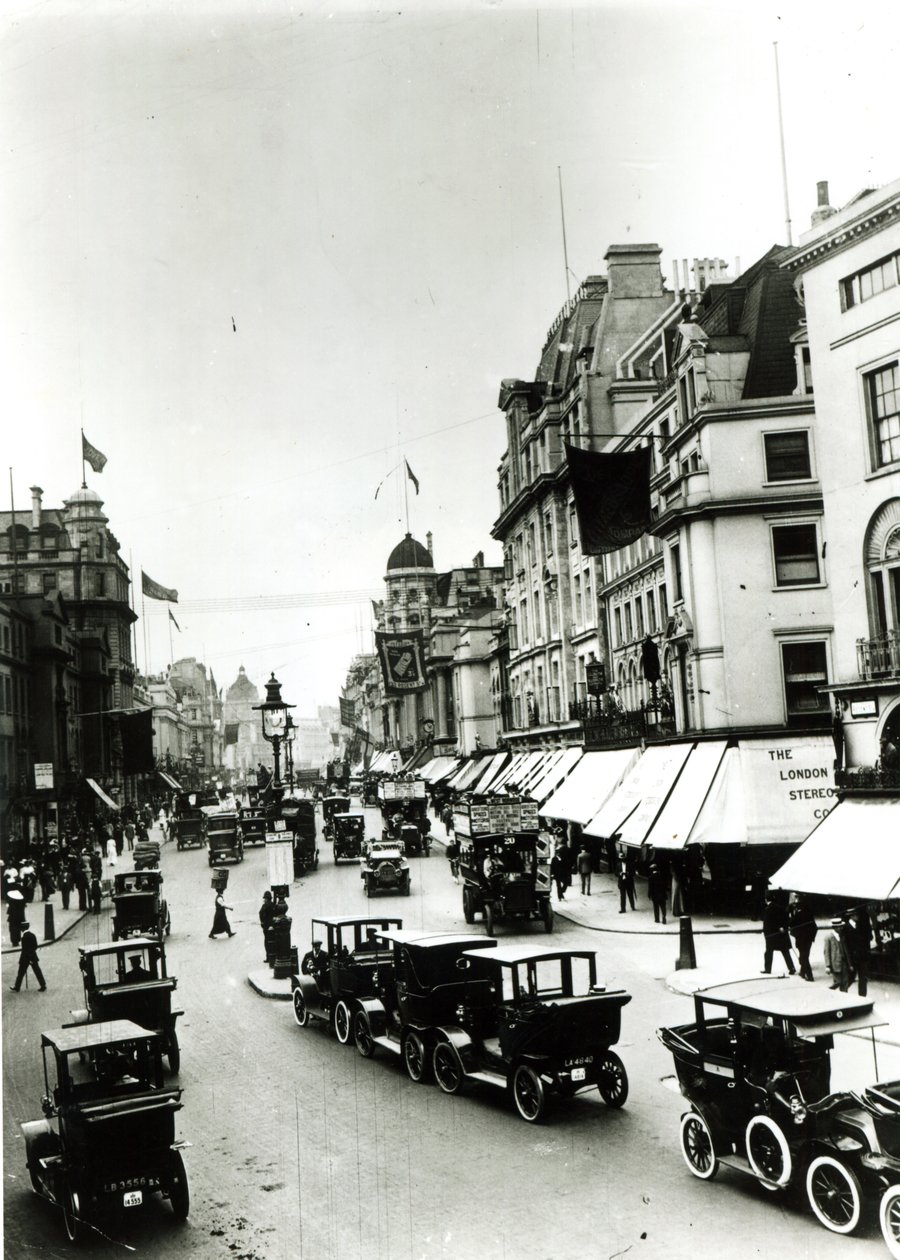 Regent Caddesi, 1910
