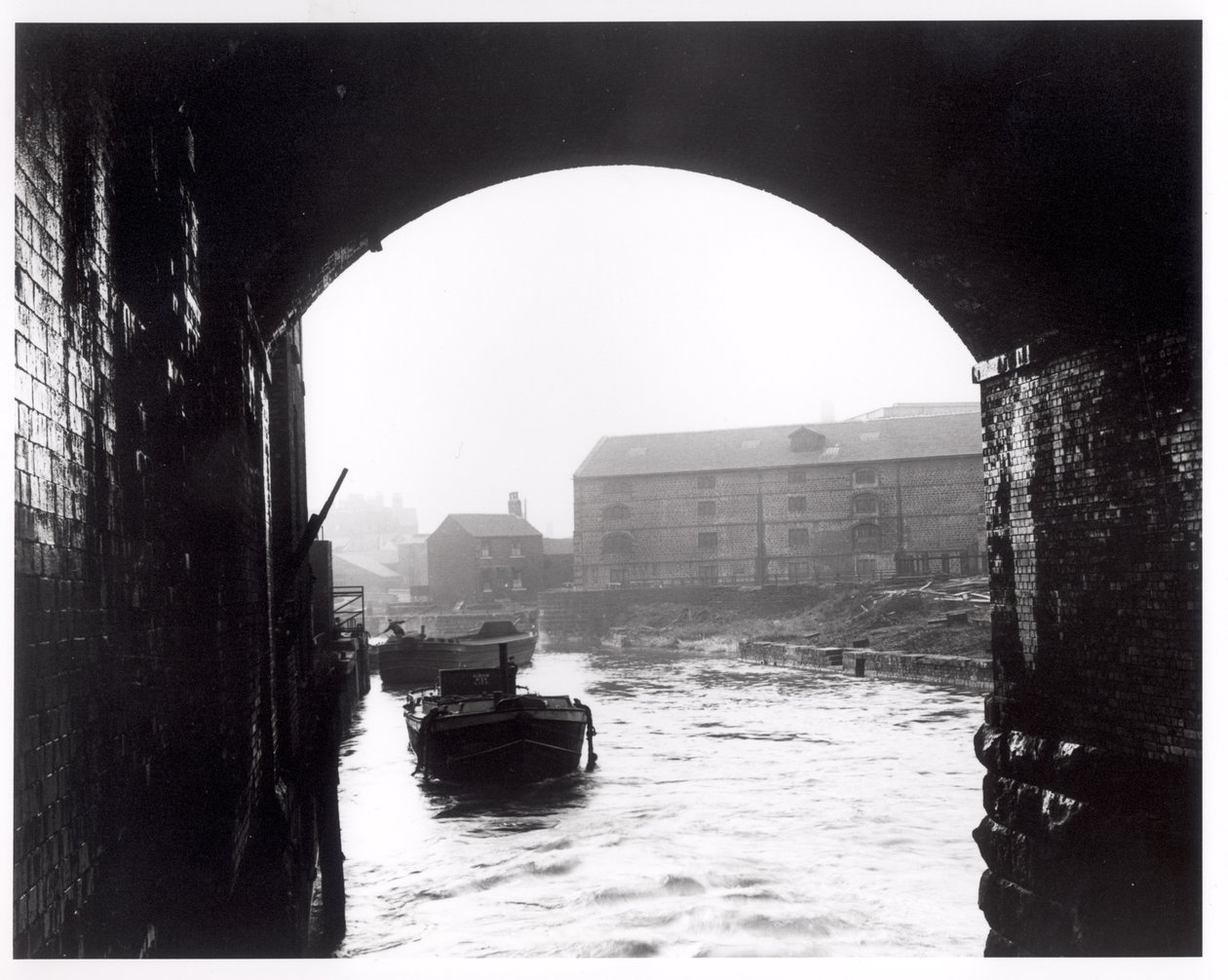 Aire Nehri, Dark Arches